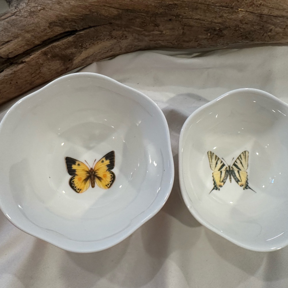 Butterfly Meadow by LENOX Butterfly Meadow Pastel Desert or Ice Cream Bowl
